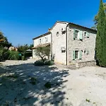 بيت للعطل Casa Bella أوماغ